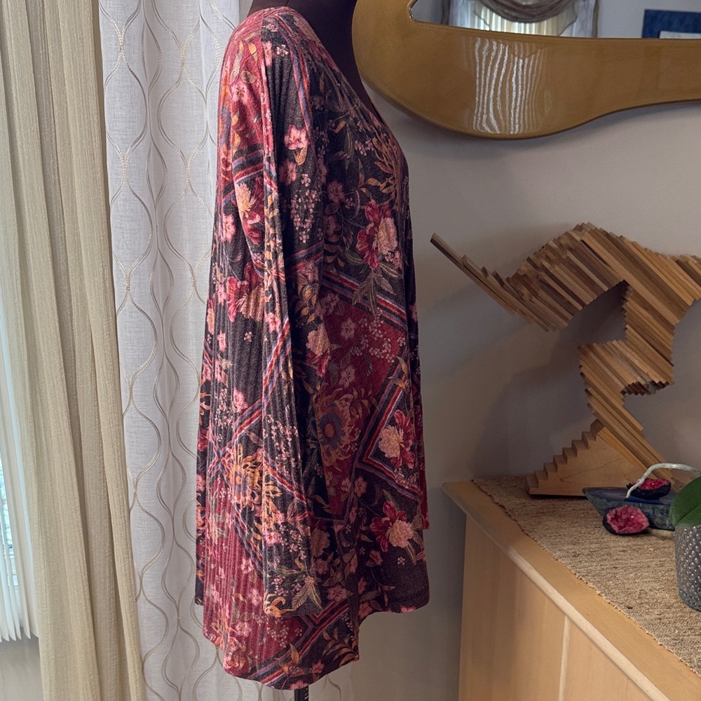 Soft Surroundings Alisanna floral print knit tunic top size L - Picture 6 of 10